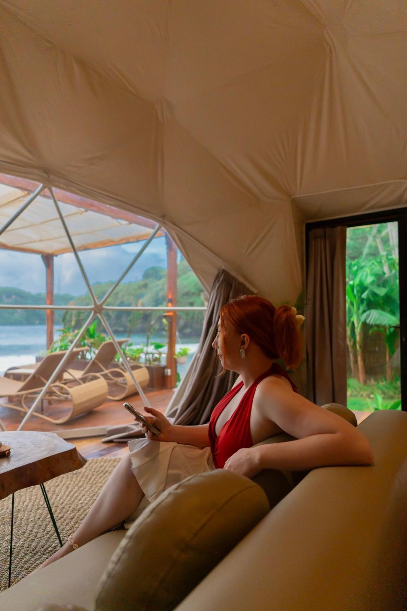 Beachfront Luxury Dome Villas - Gamat Bay Resort Đảo Đảo Nusa Penida Ngoại thất bức ảnh