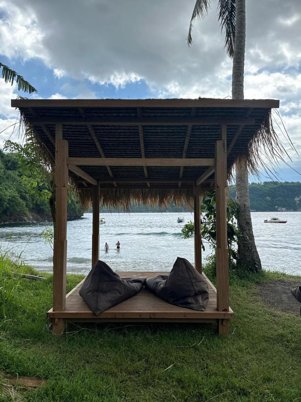 Beachfront Luxury Dome Villas - Gamat Bay Resort Đảo Đảo Nusa Penida Ngoại thất bức ảnh