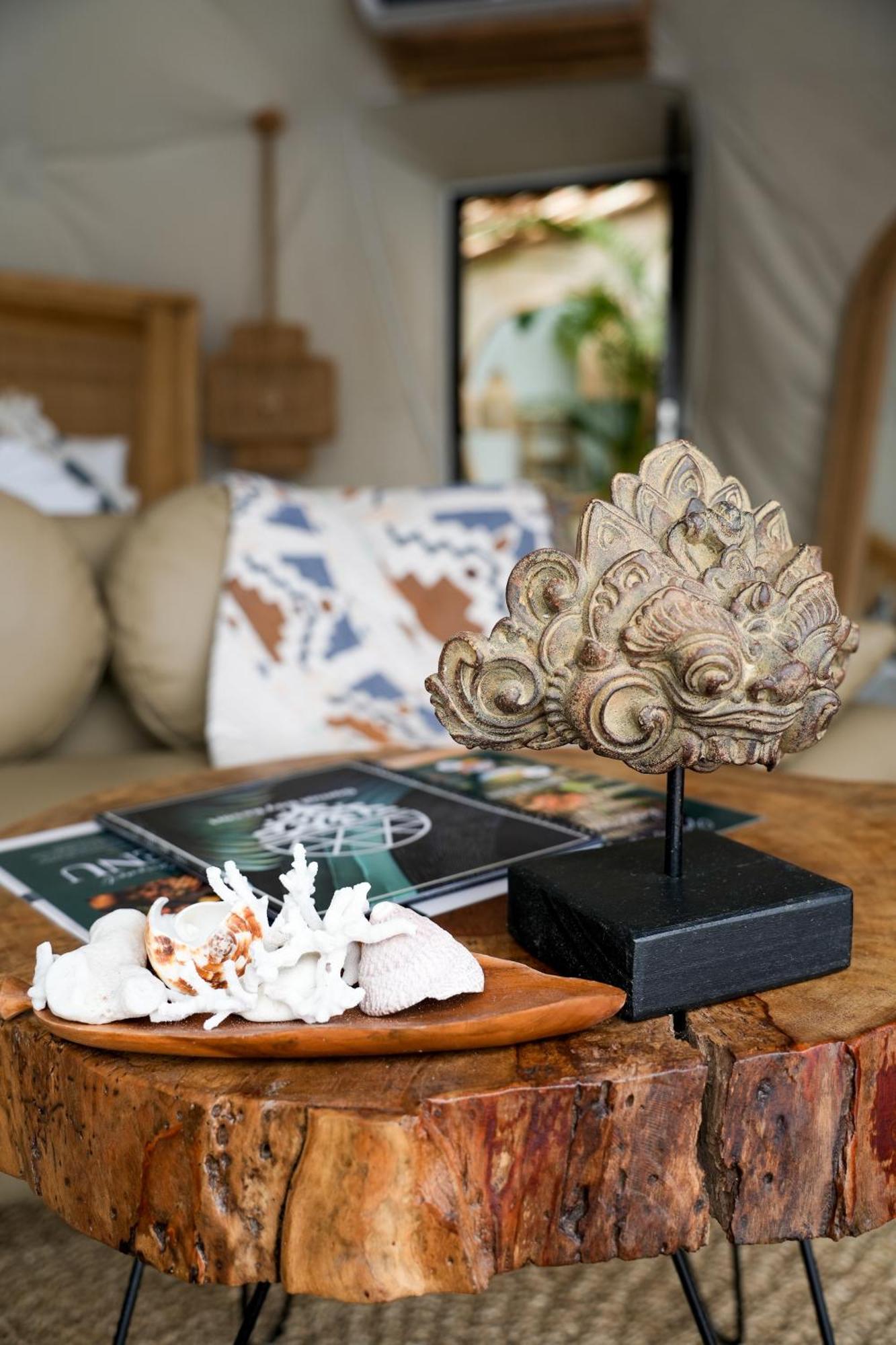 Beachfront Luxury Dome Villas - Gamat Bay Resort Đảo Đảo Nusa Penida Ngoại thất bức ảnh